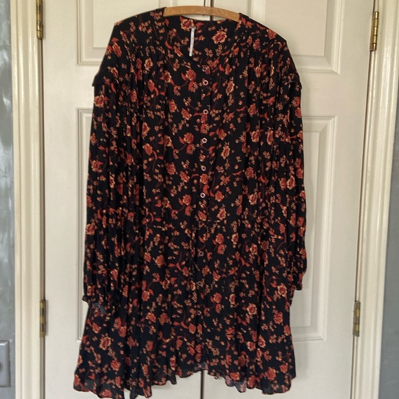 Free People Free Swinging Floral-print Mini Dress lined at bottom size M - Picture 2 of 7